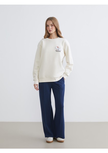 Yeni Sezon Hello Kitty Baskılı Oversize Kadın Kalın Sweatshirt modelleri