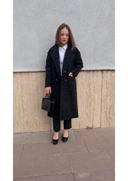 Kruvaze Düğmeli Cep Detaylı Kaşe Kaban