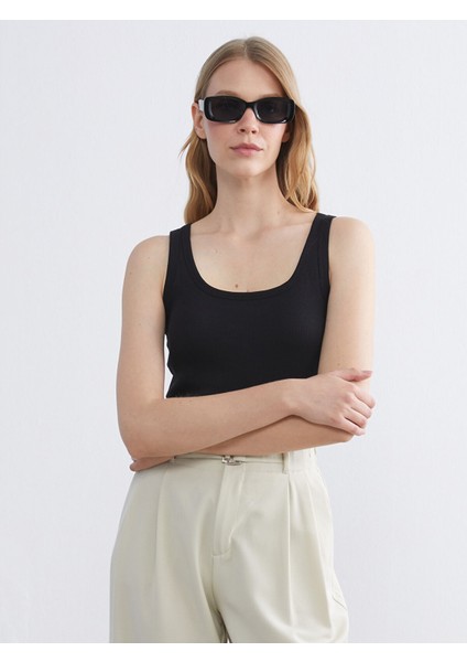 Yeni Sezon U Yaka Fitilli Kadın Atlet