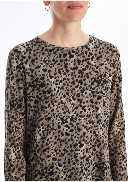 Yeni Sezon Bisiklet Yaka Leopar Desenli Kadın Tişört fırsatları