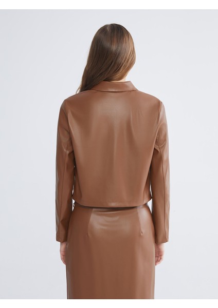 Yeni Sezon Gömlek Yaka Kadın Deri Görünümlü Ceket indirimleri