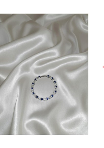 Lacivert Taşlı Zirkonyum Bileklik fiyatları