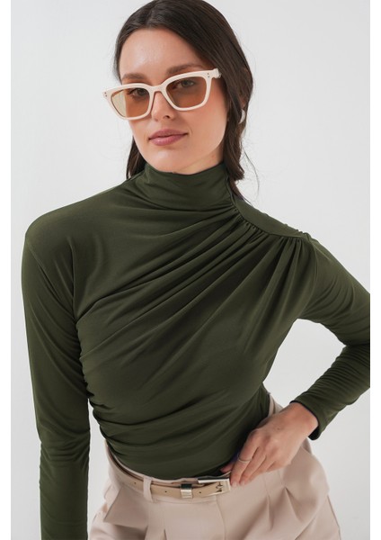 925 Büzgü Detaylı Sandy Bluz - Haki
