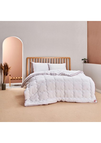 Balance Düz Dış KUMAŞ:%100 Pamuk, Iç Dolgu: Elyaf Yorgan, Beyaz, Tek Kişilik