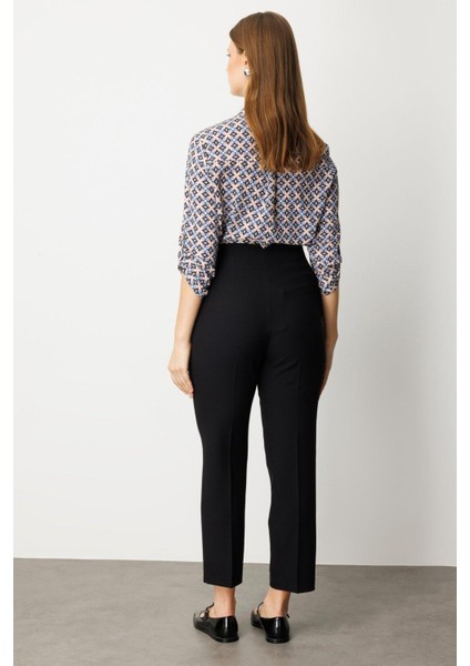 1111 Ekol Pantolon fırsatları