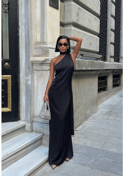 Kadın Tek Omuz Şal Detaylı Abiye Elbise Si̇yah - Xs fırsatları