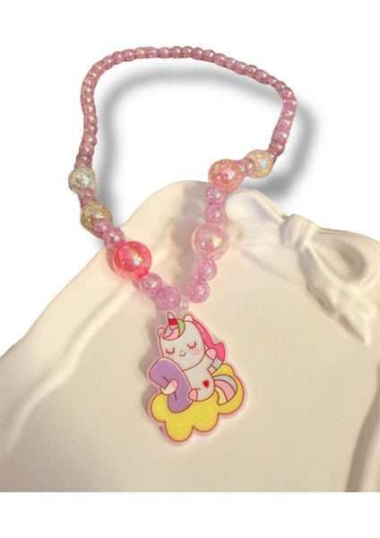 Sevimli Unicorn Rozet Model Içi Simli Boncuk Detaylı Karışık Renkli Inci Kız Çocuk Kolye fiyatları