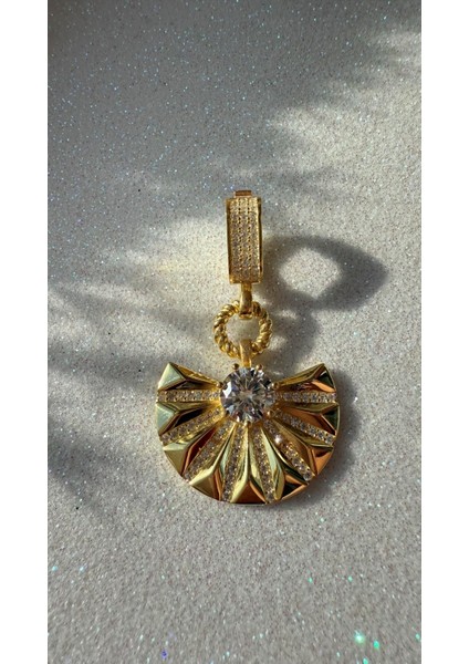 Yelpaze Model Kolye Ucu fırsatları