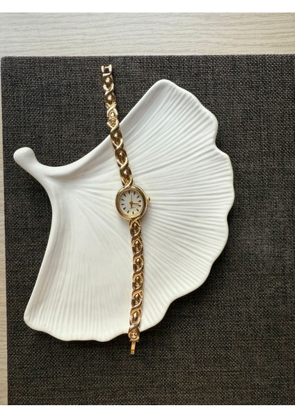 Retro Minimal Metal Kordon Vintage Kadın Kol Saati Yuvarlak modelleri