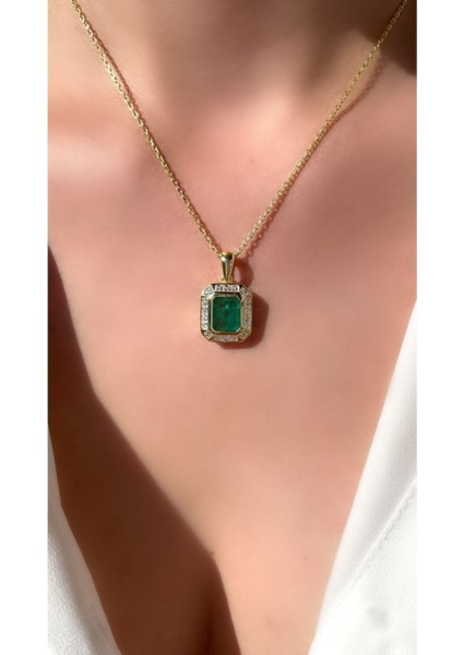 Altın Kaplama Dikdörtgen Model Zümüt Renk Taşlı Kolye 925 Ayar Gümüş modelleri