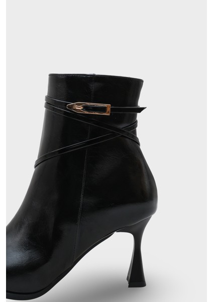 Lilli Kadın Bot fırsatları