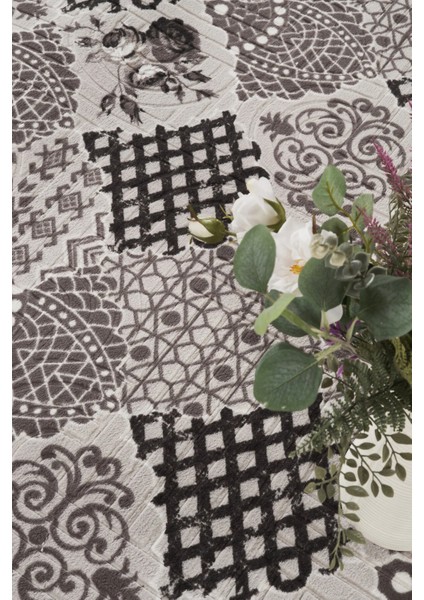 Dört Mevsim Kaymaz Taban Yıkanabilir Kesme Koridor Hol Mutfak Yatak Salon Odası Kesme Yolluk Halı modelleri