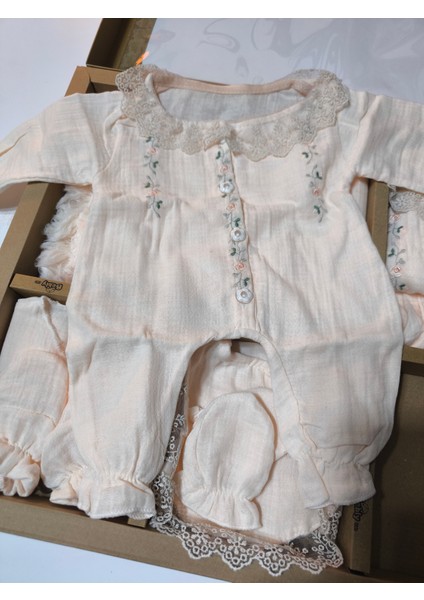 Kız-Erkek Yeni Doğan Hastane Çıkışı % 100 Organik Pamuk Kutulu 10'lu Full Takım Müslin Somon modelleri