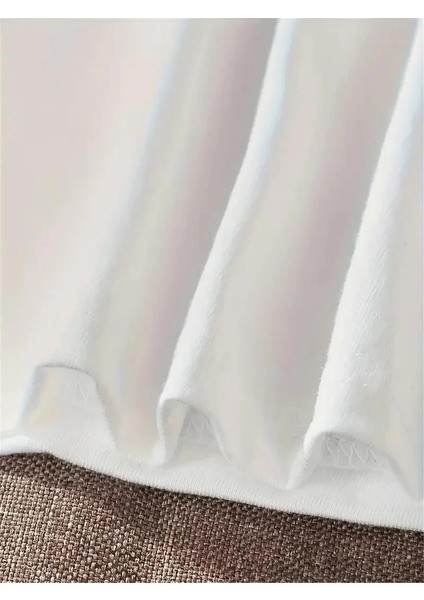 Kadınlar Için Şık Siyah Kedi Grafik Tişört - Oversize Kısa Kollu Üst, Nefes Alabilir Polyester Karışımı, Makinede Yıkanabilir - Mükemmel Yaz Modası - Beyaz fırsatları