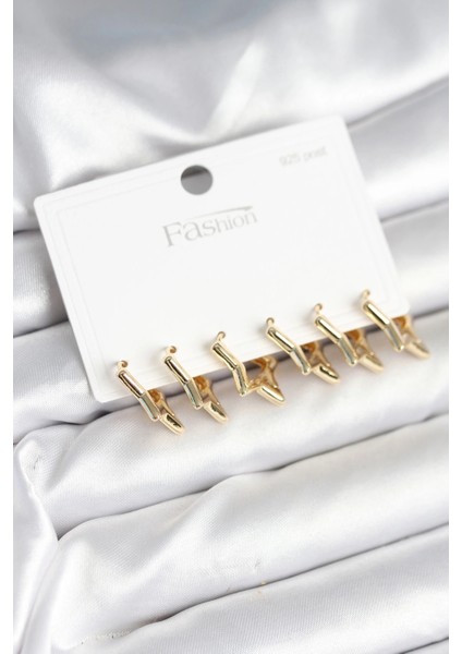 Yıldız Model Gold Renk 925 Ayar Gümüş Çivili Kadın Küpe Seti