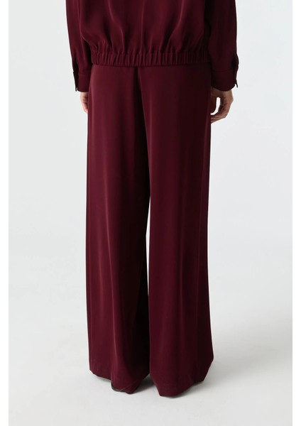 Çift Pilili Dökümlü Pantolon