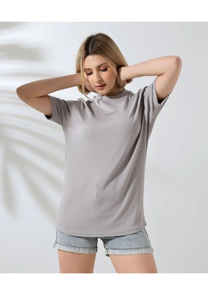 Unisex Bisiklet Yaka Baskılı Slim Fit T-Shirt - Boyalı Gri indirimleri