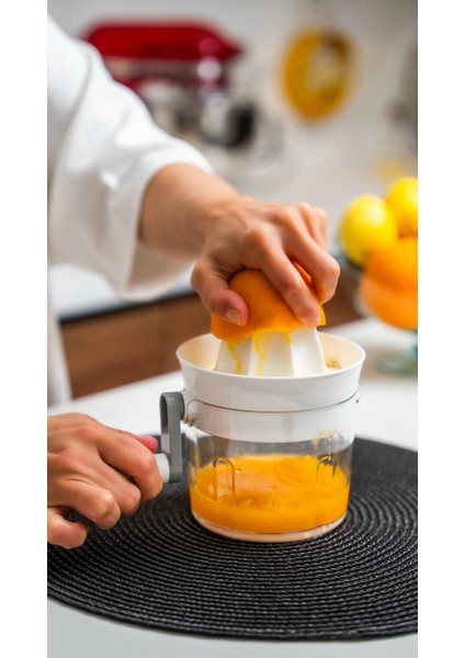 Manuel Kollu Narenciye Sıkacağı – 500 ml Kapasiteli, 17X12 Cm, Pratik ve Dayanıklı 722357