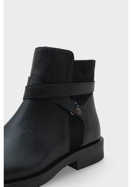 Tory Yandan Fermuarlı Kadın Bot modelleri