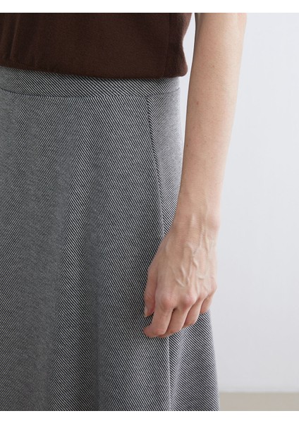 Yeni Sezon Beli Lastikli Kloş Etek modelleri