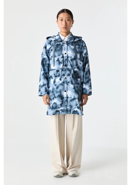 Desenli Kapüşonlu Yağmurluk modelleri