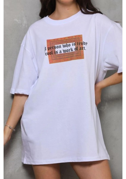 Unisex Bisiklet Yaka Baskılı Oversize T-Shirt - Beyaz fiyatları