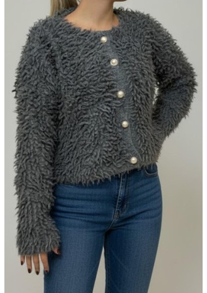 Kadın Gri Düğmeli Hırka – Yumuşak Tüylü Dokulu Sıcak Triko Hırka