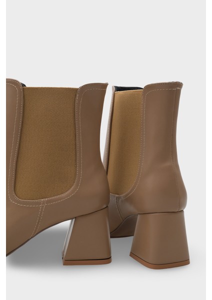 Ronny Sivri Burunlu Yandan Lastikli Kadın Bot fırsatları