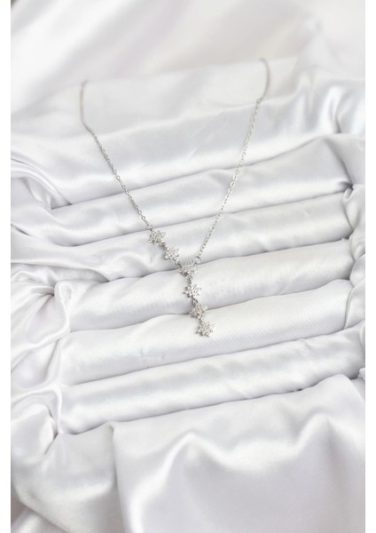 316L Çelik Zincir Gümüş Renk Kutup Yıldızı Model Kadın Kolye fiyatları