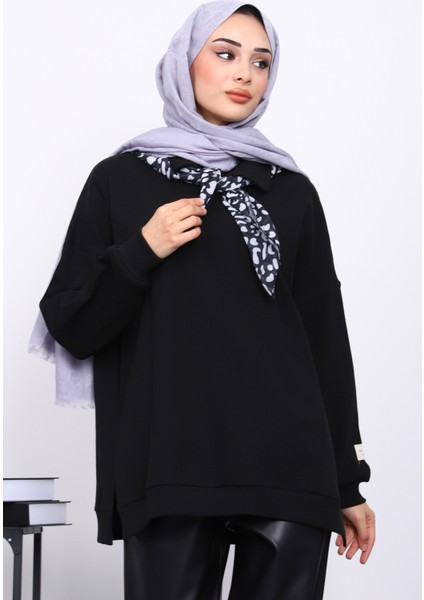 Siyah Fular Detaylı Yakalı Tunik modelleri