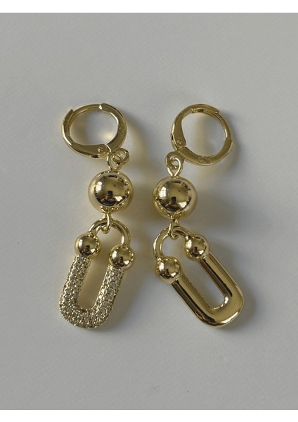 Altın Toplu Taşlı Sallantılı Gold Küpe