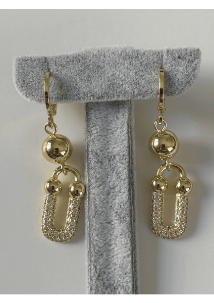 Altın Toplu Taşlı Sallantılı Gold Küpe fırsatları