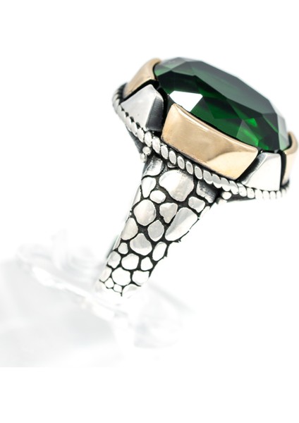 Yeşil Doğal Taşlı 925 Ayar Gümüş Erkek Yüzük – Güçlü ve Modern Bir Duruş fiyatları