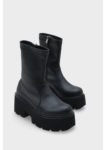 Stacy Dolgu Tabanlı Kadın Bot