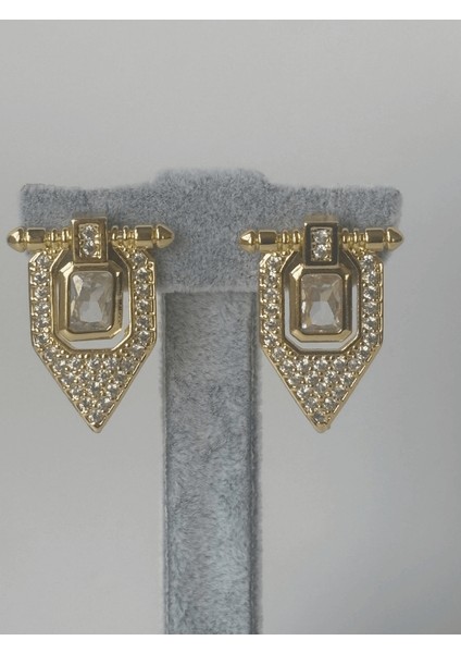 Serenay'ın Büyük ve Küçük Taşlı Gold Küpesi fırsatları