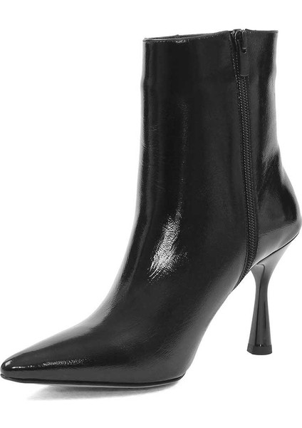 Kadın Siyah Fermuarlı İnce Topuklu Rugan Deri Bot