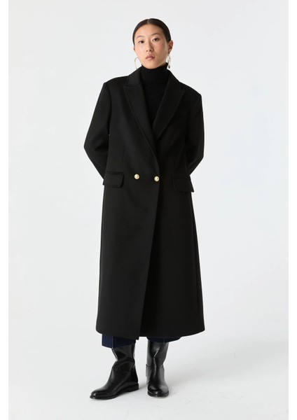 Cepli Düz Kesim Palto