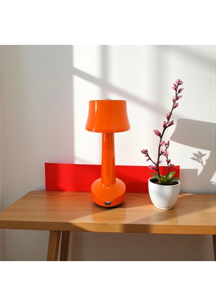 Dokunmatik Metal Masa Lambası fiyatları