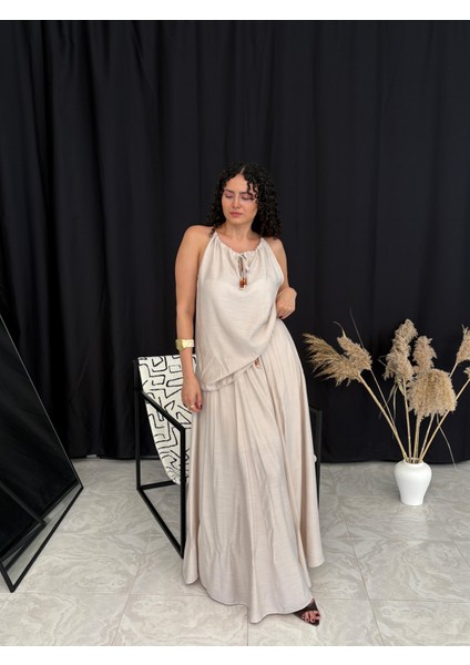 Taş Boncuk Detaylı Bluz Etekli Takım