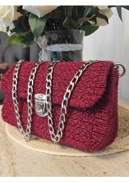 El Yapımı Bordo Kanvas Plastik Üzeri Işlemeli Zincir Askılı Çanta