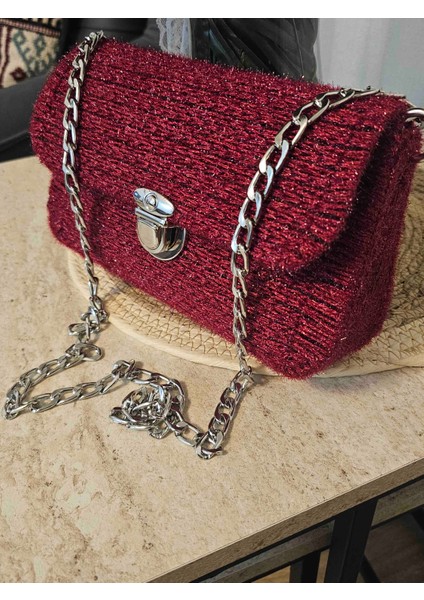 El Yapımı Bordo Kanvas Plastik Üzeri Işlemeli Zincir Askılı Çanta fiyatları