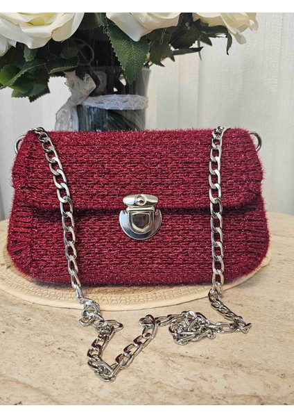 El Yapımı Bordo Kanvas Plastik Üzeri Işlemeli Zincir Askılı Çanta fırsatları