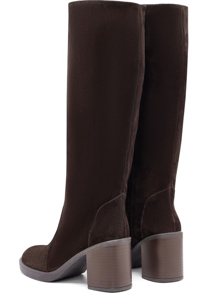 Kadın Kahverengi Fermuarlı Kalın Topuklu Süet Deri Çizme 25WFD203110