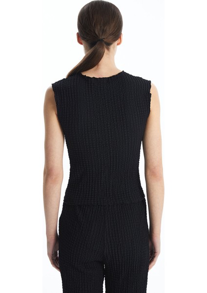 Yeni Sezon Bisiklet Yaka Dokulu Kadın Tişört fırsatları