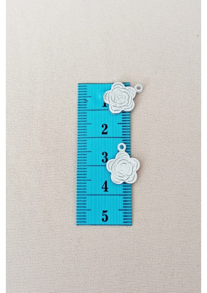 Oya Abiye Bileklik Kolye Pleksi Metalik Plastik Pul Gümüş Renk 24 gram 120 adet - BNC584 fiyatları