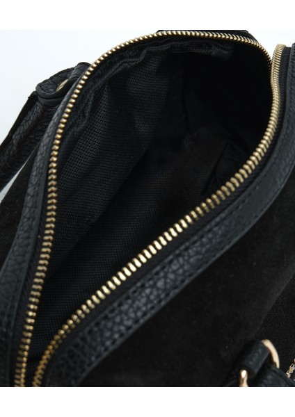 Kadın Siyah Hakiki Deri Çapraz Çanta 5K2CN69759 fırsatları