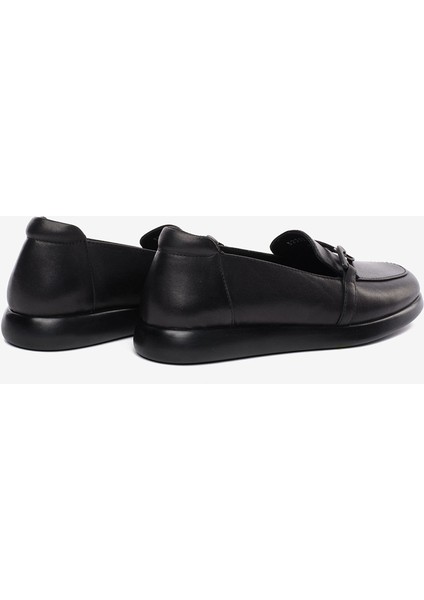 Kadın Siyah Hakiki Deri Comfort Ayakkabı 5K2FA32252 fırsatları