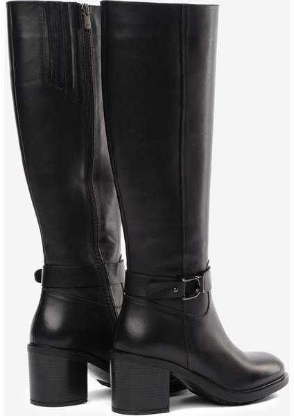 Kadın Siyah Hakiki Deri Çizme 5K2UC59304 fırsatları