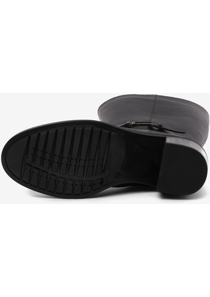 Kadın Siyah Hakiki Deri Çizme 5K2UC59304 indirimleri