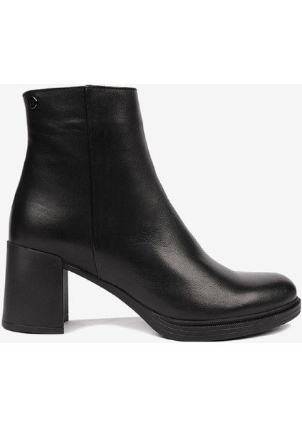 Kadın Siyah Hakiki Deri Topuklu Bot 5K2UB72047